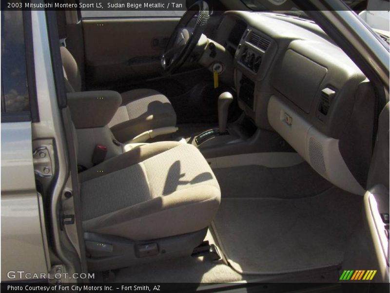 Sudan Beige Metallic / Tan 2003 Mitsubishi Montero Sport LS