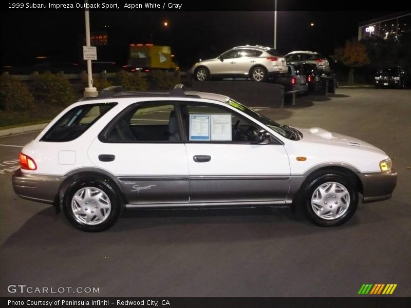 Aspen White / Gray 1999 Subaru Impreza Outback Sport