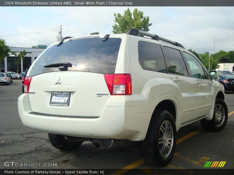 Dover White Pearl / Charcoal Gray 2004 Mitsubishi Endeavor Limited AWD