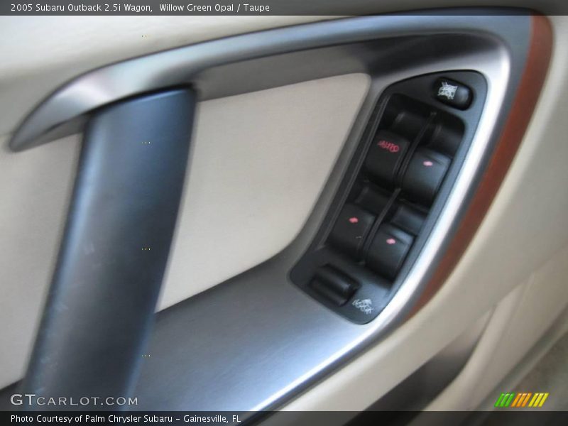 Willow Green Opal / Taupe 2005 Subaru Outback 2.5i Wagon