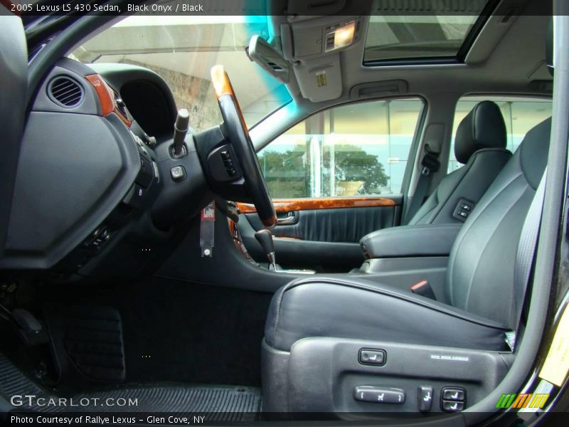 Black Onyx / Black 2005 Lexus LS 430 Sedan
