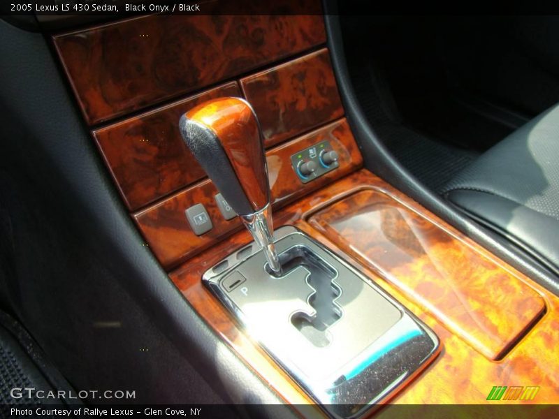Black Onyx / Black 2005 Lexus LS 430 Sedan