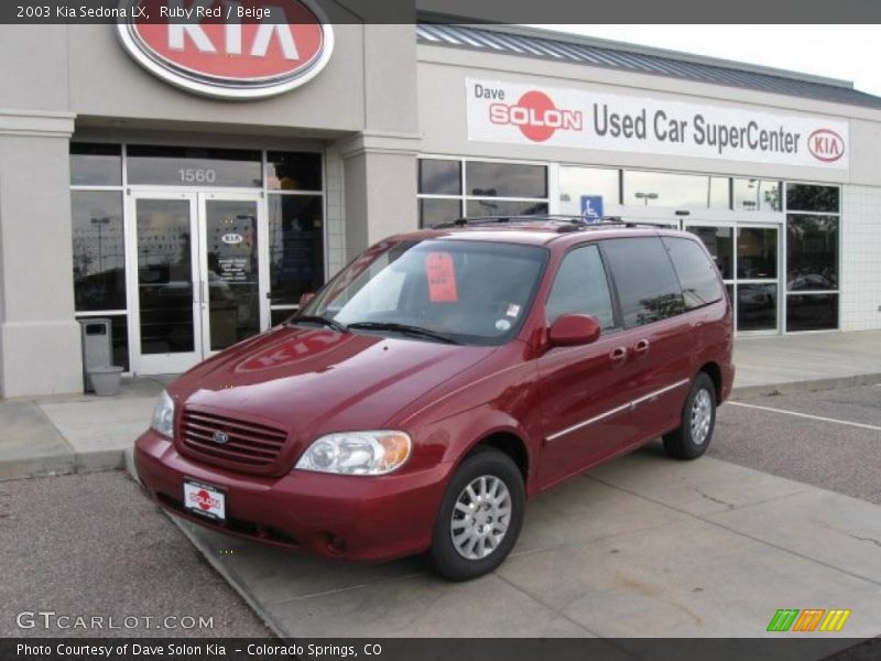 Ruby Red / Beige 2003 Kia Sedona LX