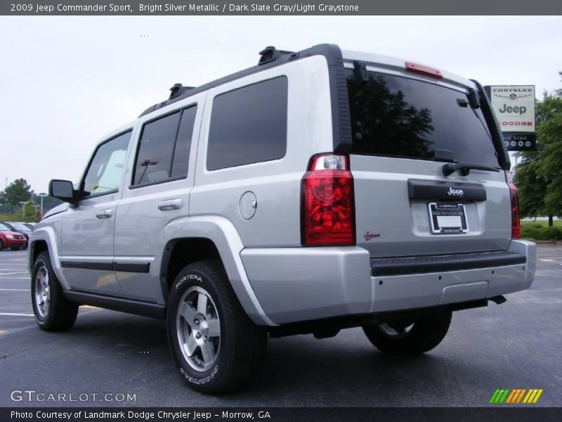 Bright Silver Metallic / Dark Slate Gray/Light Graystone 2009 Jeep Commander Sport
