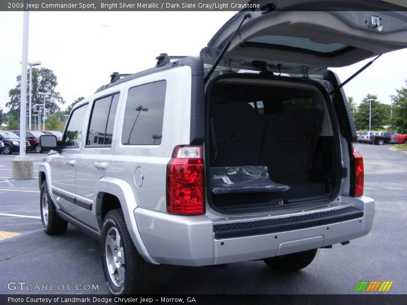 Bright Silver Metallic / Dark Slate Gray/Light Graystone 2009 Jeep Commander Sport