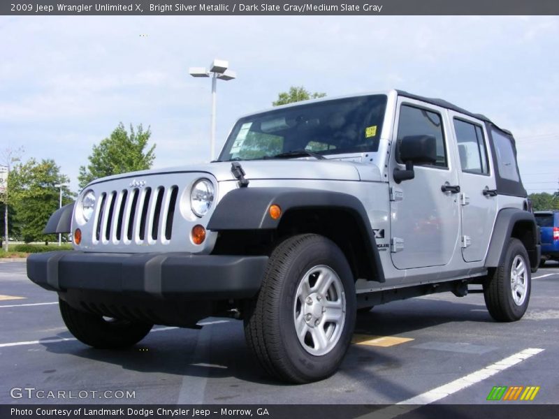 Bright Silver Metallic / Dark Slate Gray/Medium Slate Gray 2009 Jeep Wrangler Unlimited X