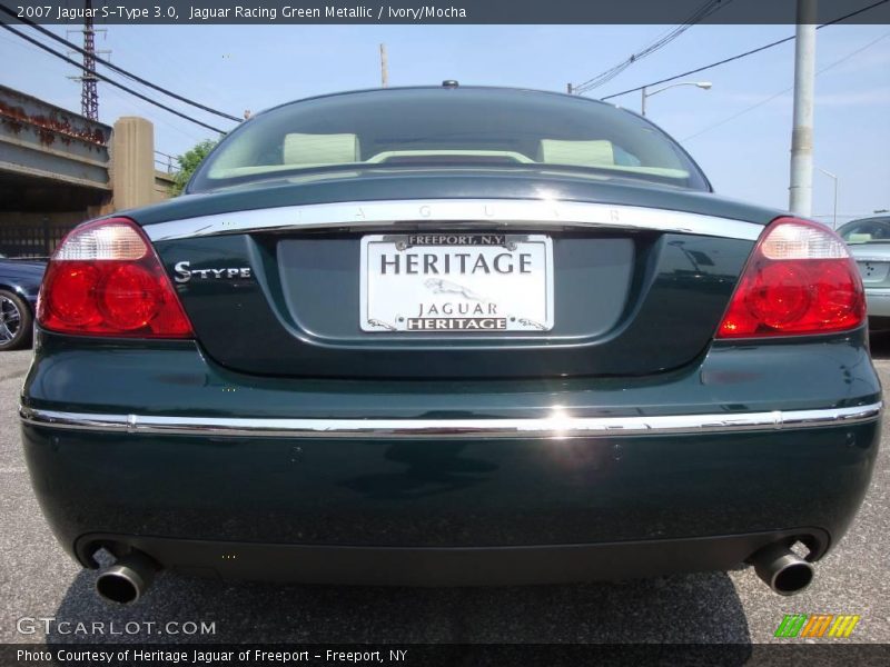 Jaguar Racing Green Metallic / Ivory/Mocha 2007 Jaguar S-Type 3.0