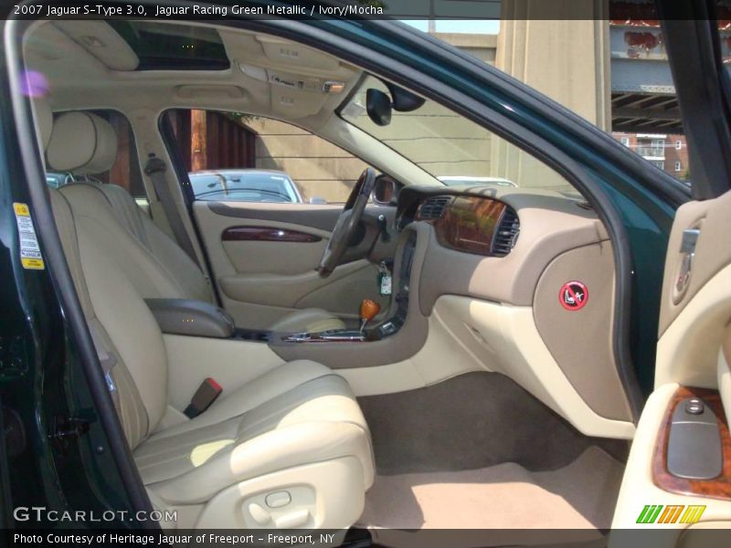 Jaguar Racing Green Metallic / Ivory/Mocha 2007 Jaguar S-Type 3.0