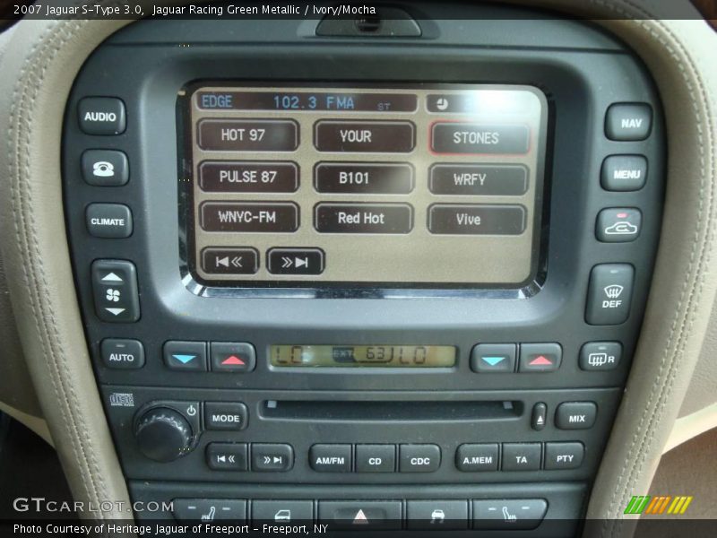 Jaguar Racing Green Metallic / Ivory/Mocha 2007 Jaguar S-Type 3.0