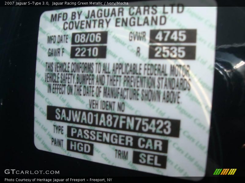 Jaguar Racing Green Metallic / Ivory/Mocha 2007 Jaguar S-Type 3.0
