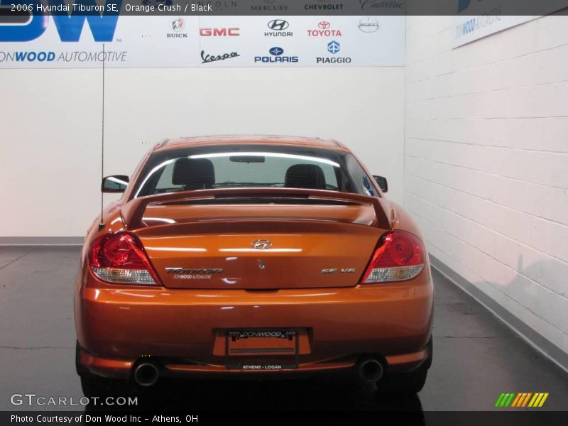 Orange Crush / Black 2006 Hyundai Tiburon SE