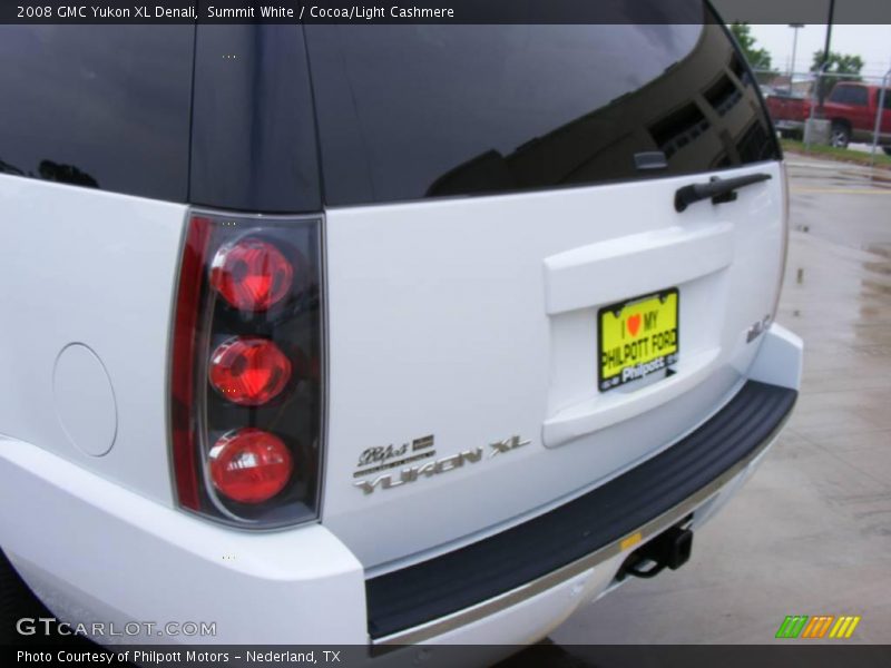Summit White / Cocoa/Light Cashmere 2008 GMC Yukon XL Denali