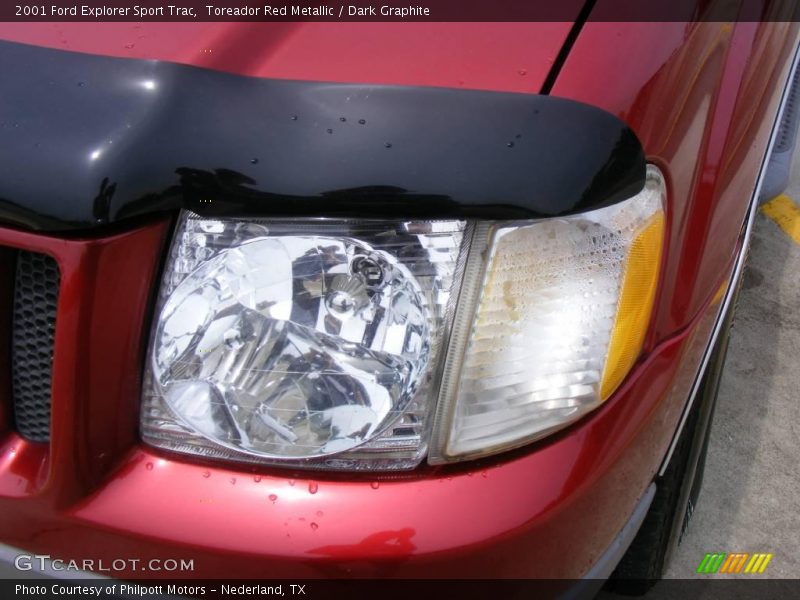 Toreador Red Metallic / Dark Graphite 2001 Ford Explorer Sport Trac