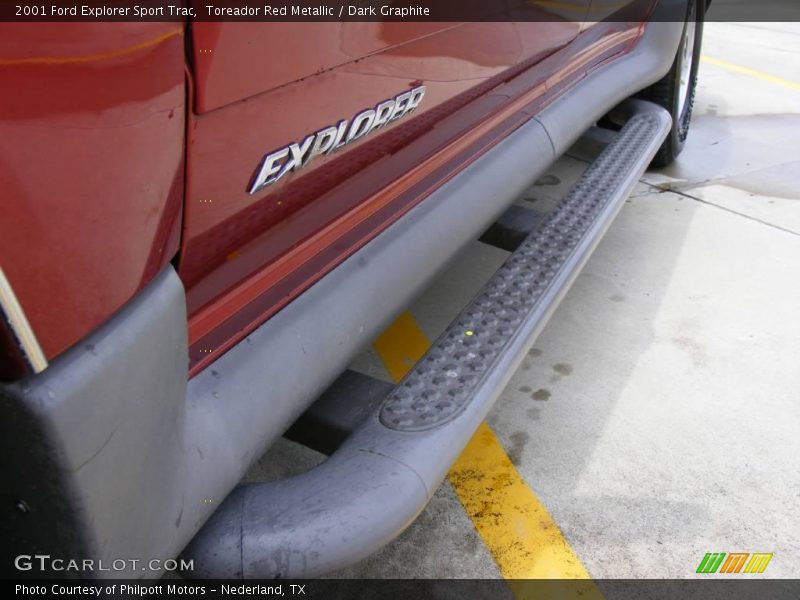 Toreador Red Metallic / Dark Graphite 2001 Ford Explorer Sport Trac