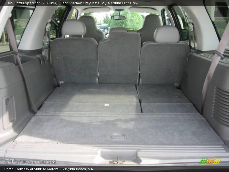 Dark Shadow Grey Metallic / Medium Flint Grey 2005 Ford Expedition NBX 4x4