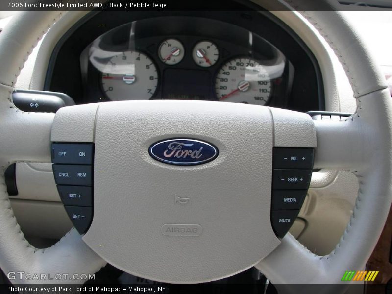 Black / Pebble Beige 2006 Ford Freestyle Limited AWD