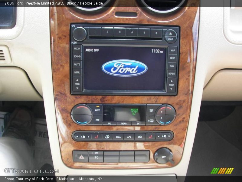 Black / Pebble Beige 2006 Ford Freestyle Limited AWD