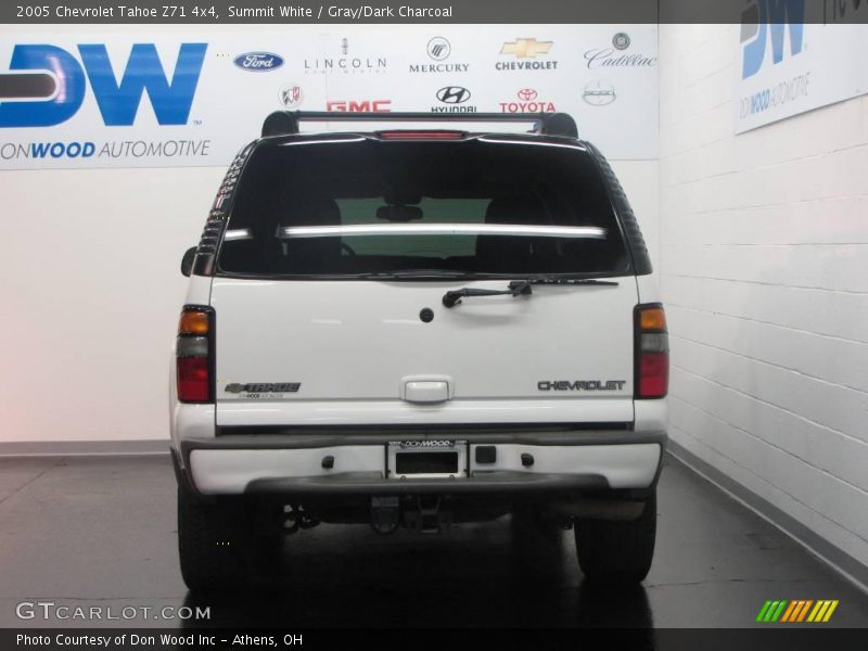 Summit White / Gray/Dark Charcoal 2005 Chevrolet Tahoe Z71 4x4