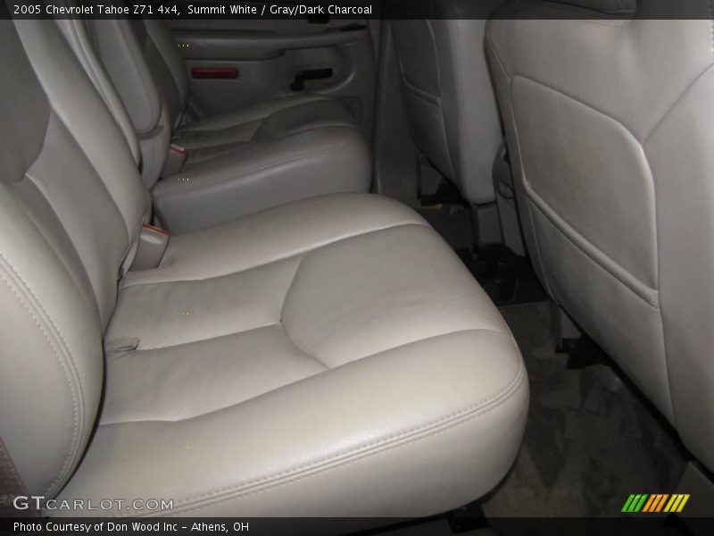 Summit White / Gray/Dark Charcoal 2005 Chevrolet Tahoe Z71 4x4