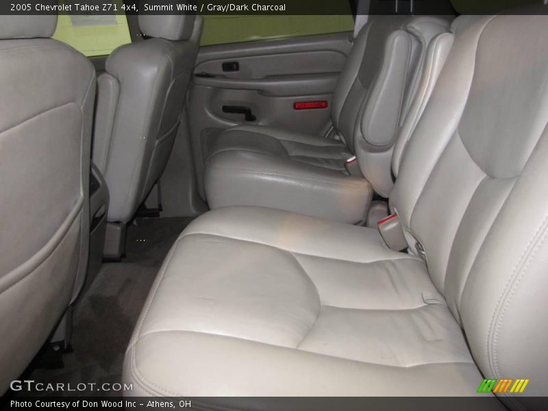 Summit White / Gray/Dark Charcoal 2005 Chevrolet Tahoe Z71 4x4