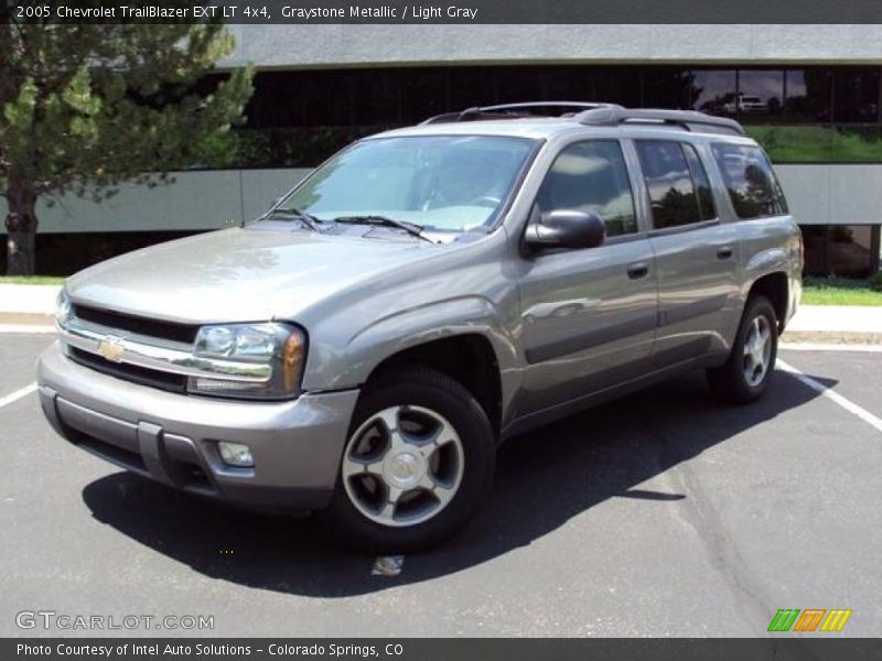 Graystone Metallic / Light Gray 2005 Chevrolet TrailBlazer EXT LT 4x4
