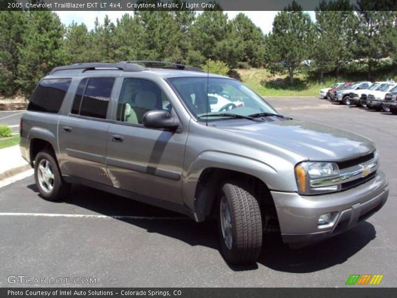 Graystone Metallic / Light Gray 2005 Chevrolet TrailBlazer EXT LT 4x4