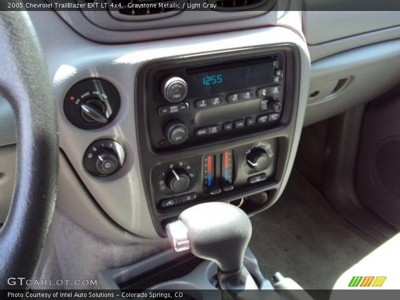 Graystone Metallic / Light Gray 2005 Chevrolet TrailBlazer EXT LT 4x4