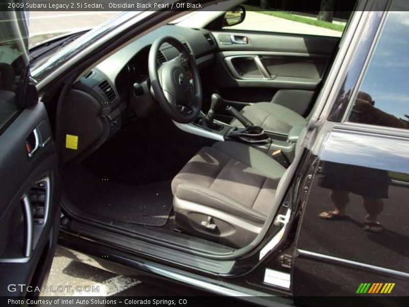 Obsidian Black Pearl / Off Black 2009 Subaru Legacy 2.5i Sedan