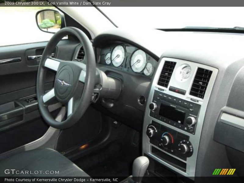 Cool Vanilla White / Dark Slate Gray 2009 Chrysler 300 LX