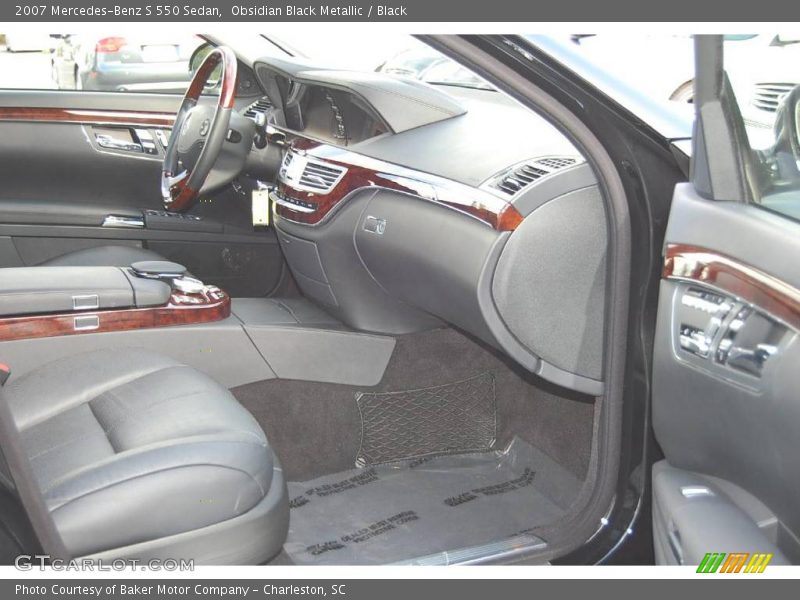 Obsidian Black Metallic / Black 2007 Mercedes-Benz S 550 Sedan