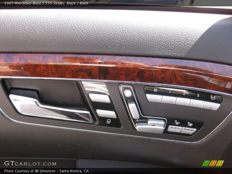 Black / Black 2007 Mercedes-Benz S 550 Sedan