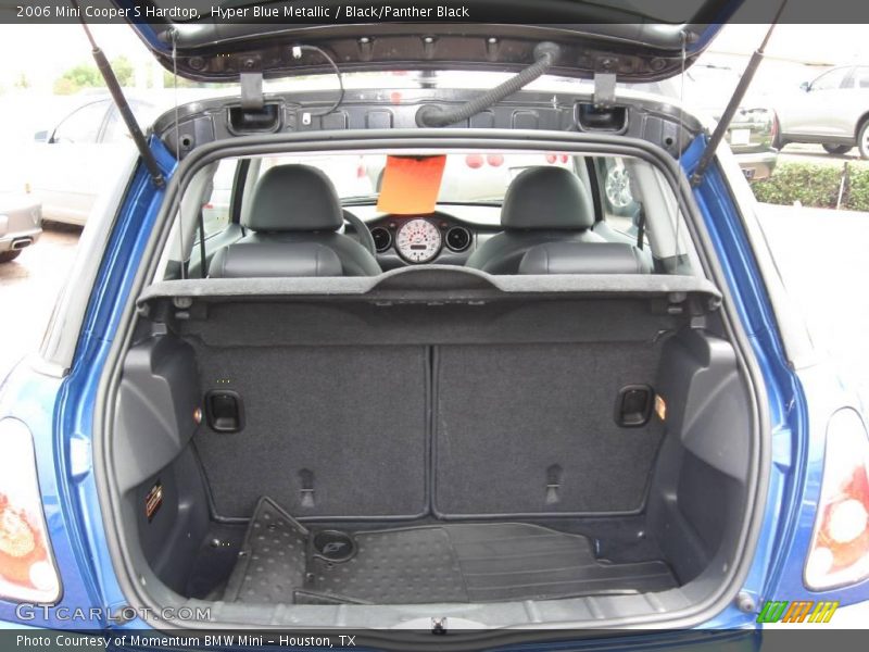 Hyper Blue Metallic / Black/Panther Black 2006 Mini Cooper S Hardtop