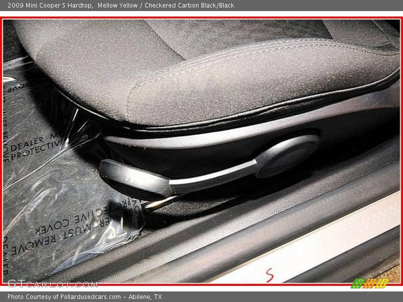 Mellow Yellow / Checkered Carbon Black/Black 2009 Mini Cooper S Hardtop