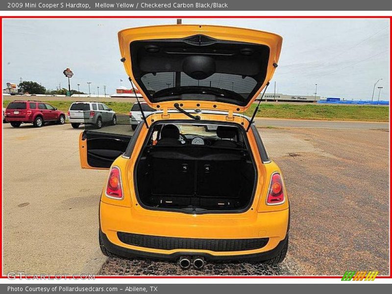 Mellow Yellow / Checkered Carbon Black/Black 2009 Mini Cooper S Hardtop