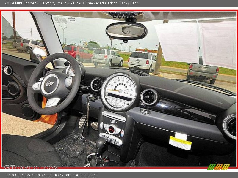 Mellow Yellow / Checkered Carbon Black/Black 2009 Mini Cooper S Hardtop