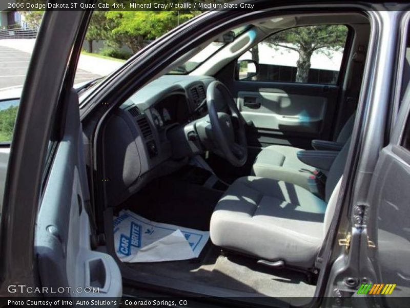 Mineral Gray Metallic / Medium Slate Gray 2006 Dodge Dakota ST Quad Cab 4x4