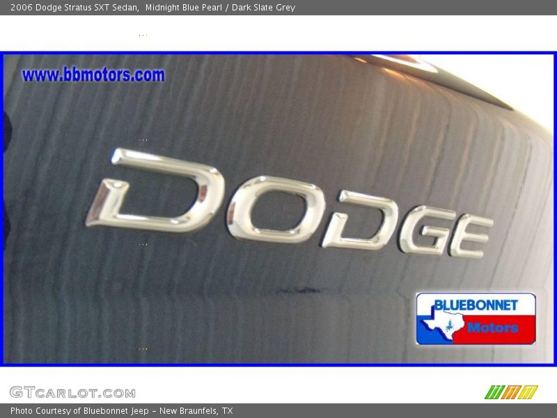 Midnight Blue Pearl / Dark Slate Grey 2006 Dodge Stratus SXT Sedan