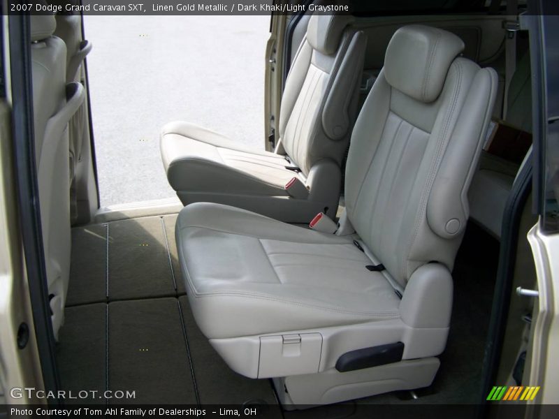 Linen Gold Metallic / Dark Khaki/Light Graystone 2007 Dodge Grand Caravan SXT