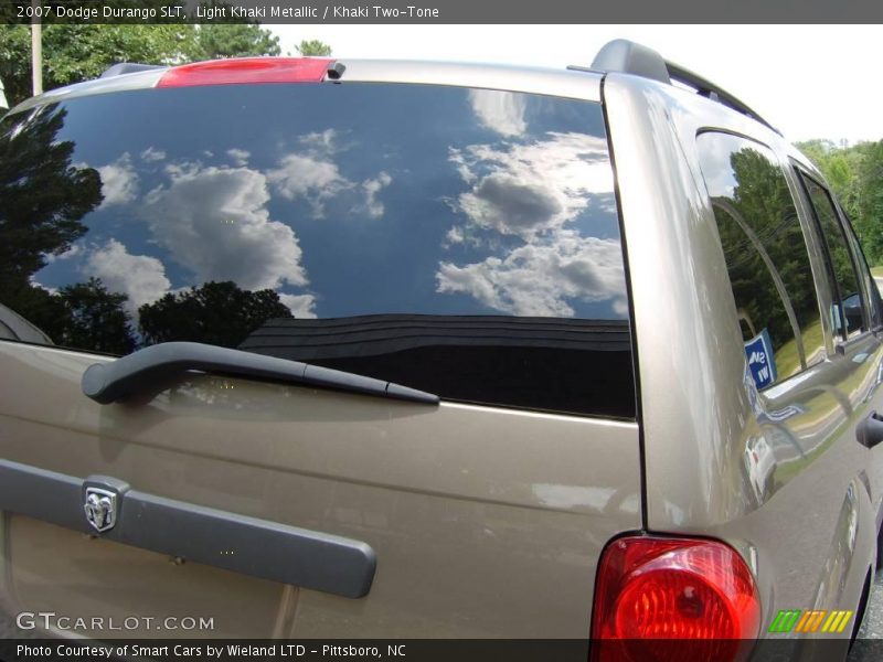Light Khaki Metallic / Khaki Two-Tone 2007 Dodge Durango SLT