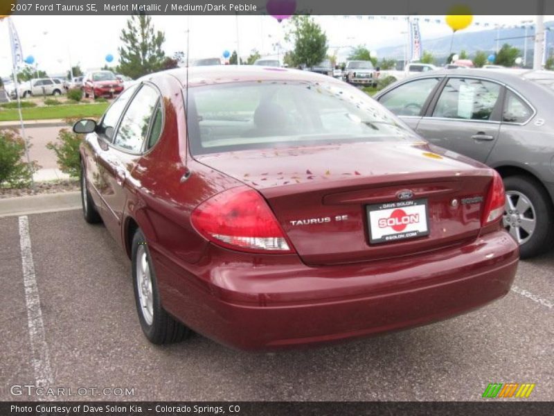 Merlot Metallic / Medium/Dark Pebble 2007 Ford Taurus SE