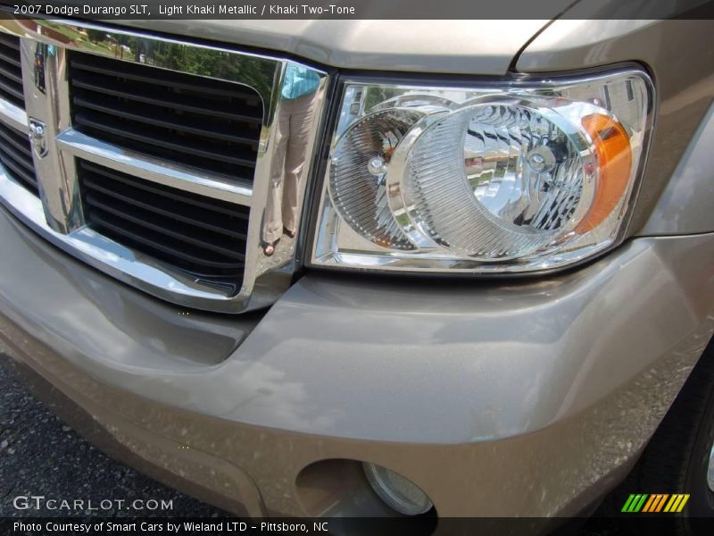 Light Khaki Metallic / Khaki Two-Tone 2007 Dodge Durango SLT