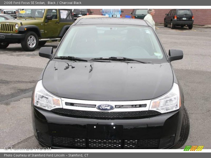 Black / Charcoal Black 2008 Ford Focus SE Sedan