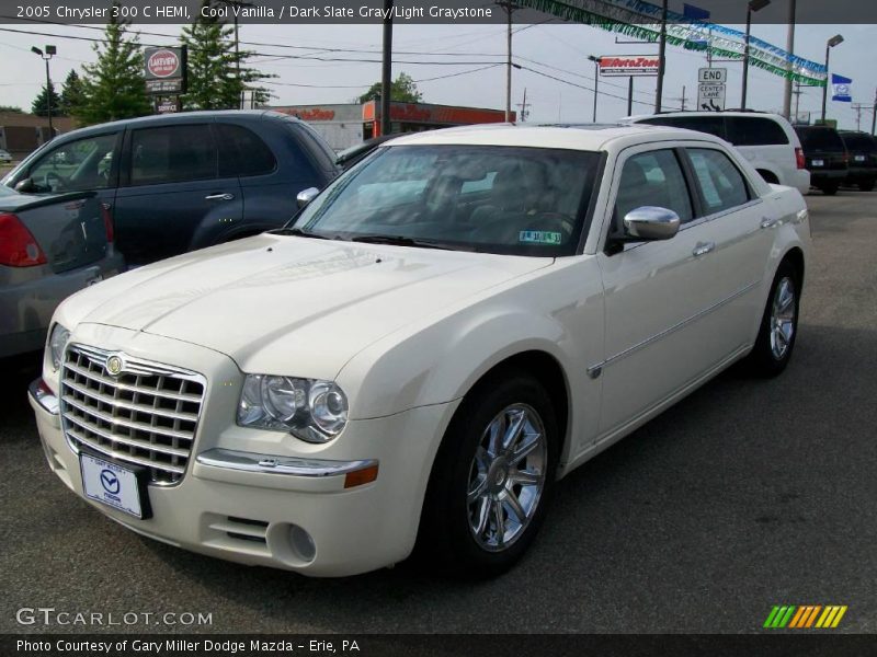 Cool Vanilla / Dark Slate Gray/Light Graystone 2005 Chrysler 300 C HEMI