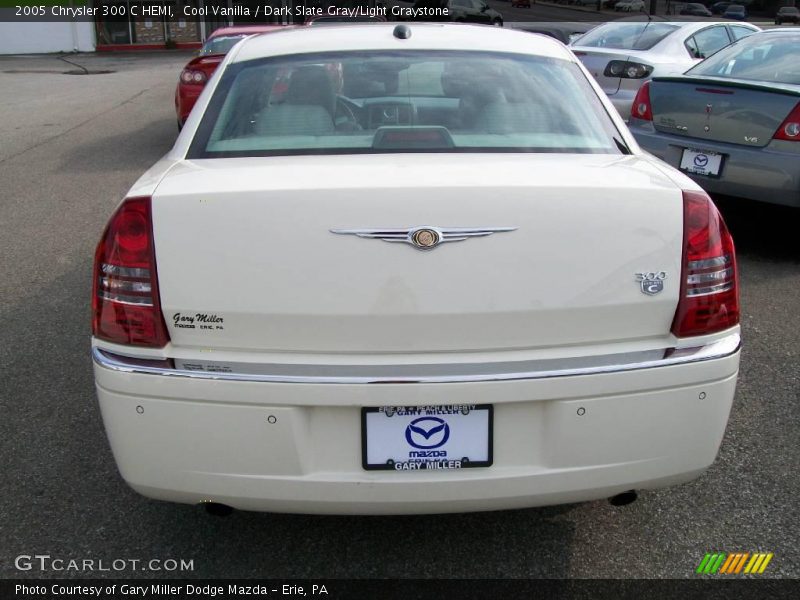 Cool Vanilla / Dark Slate Gray/Light Graystone 2005 Chrysler 300 C HEMI