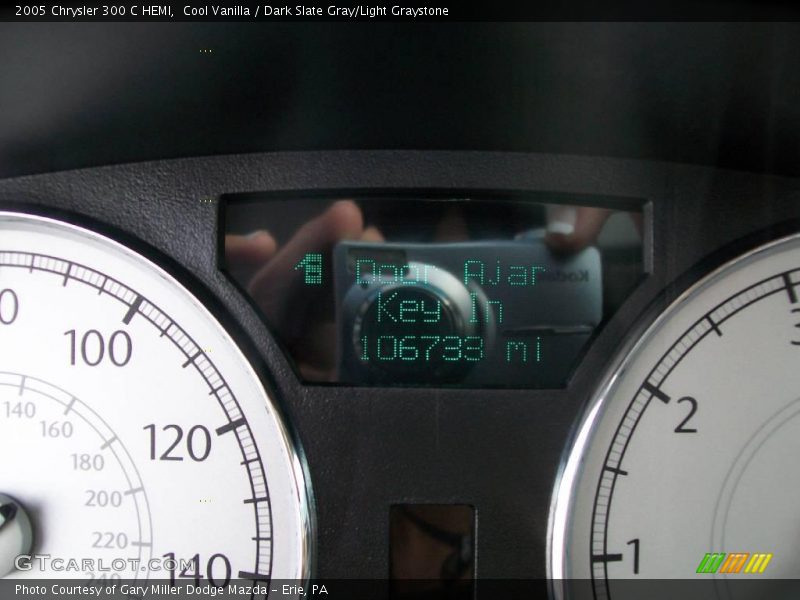 Cool Vanilla / Dark Slate Gray/Light Graystone 2005 Chrysler 300 C HEMI