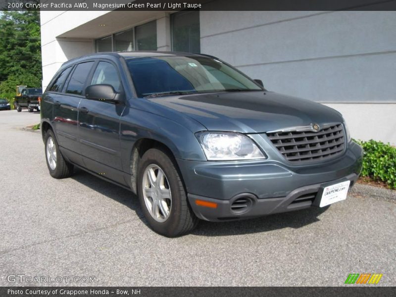 Magnesium Green Pearl / Light Taupe 2006 Chrysler Pacifica AWD