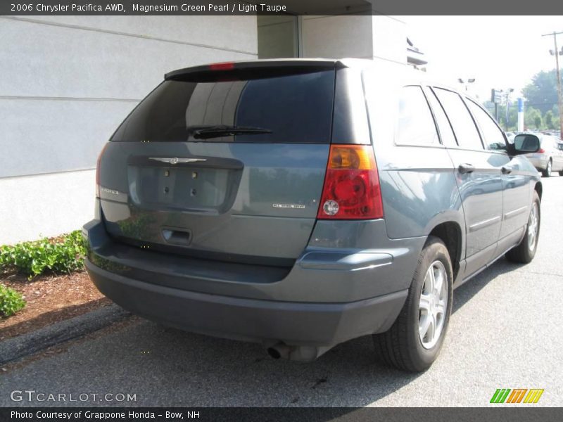 Magnesium Green Pearl / Light Taupe 2006 Chrysler Pacifica AWD
