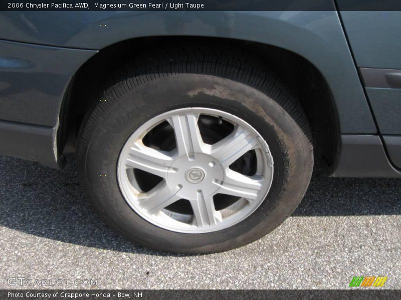 Magnesium Green Pearl / Light Taupe 2006 Chrysler Pacifica AWD