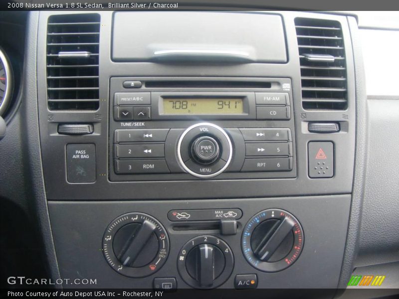 Brilliant Silver / Charcoal 2008 Nissan Versa 1.8 SL Sedan