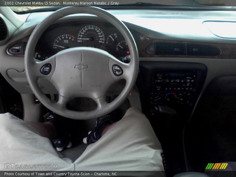 Monterey Maroon Metallic / Gray 2001 Chevrolet Malibu LS Sedan